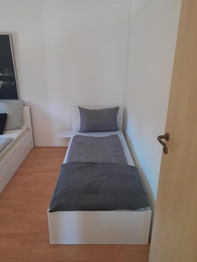 Caliente Apartments Vir A Luaran gambar